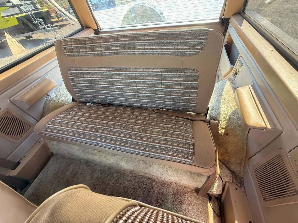 1985 Ford Bronco 3rd Gen - Image 7 of 11