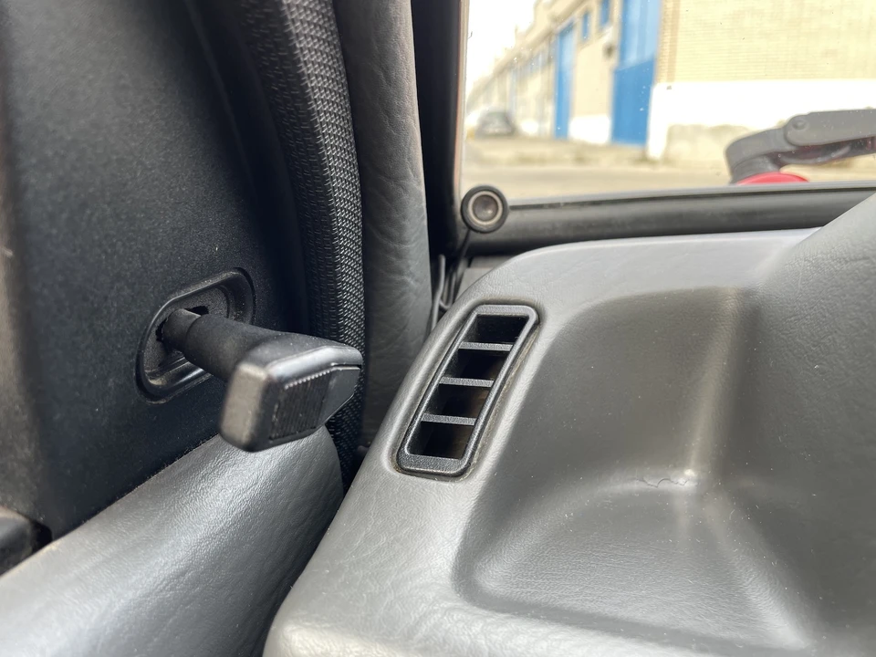 1985 Ford Escort - Image 25 of 31