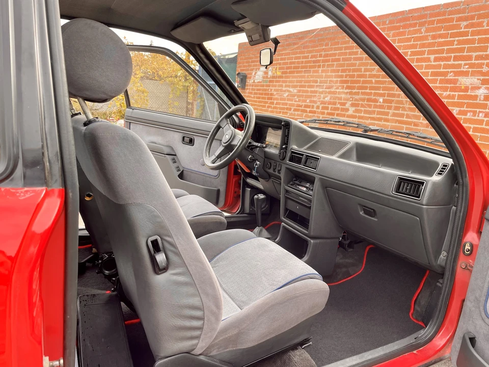 1985 Ford Escort - Image 8 of 31