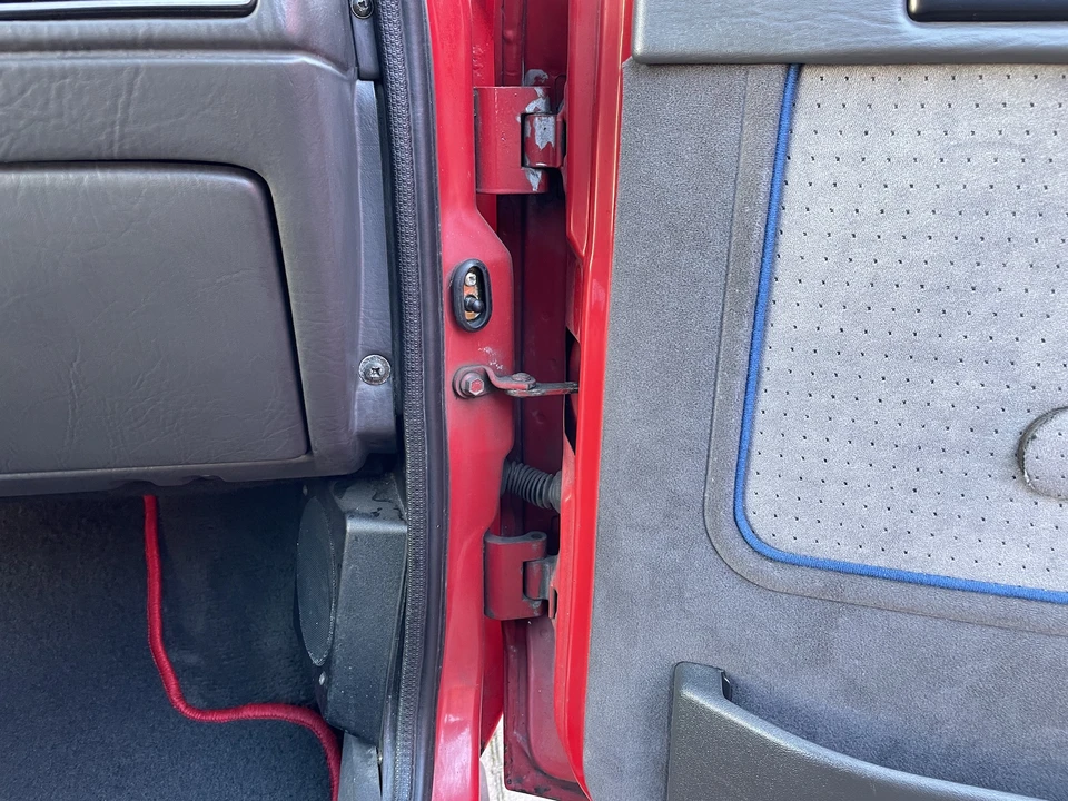 1985 Ford Escort - Image 30 of 31