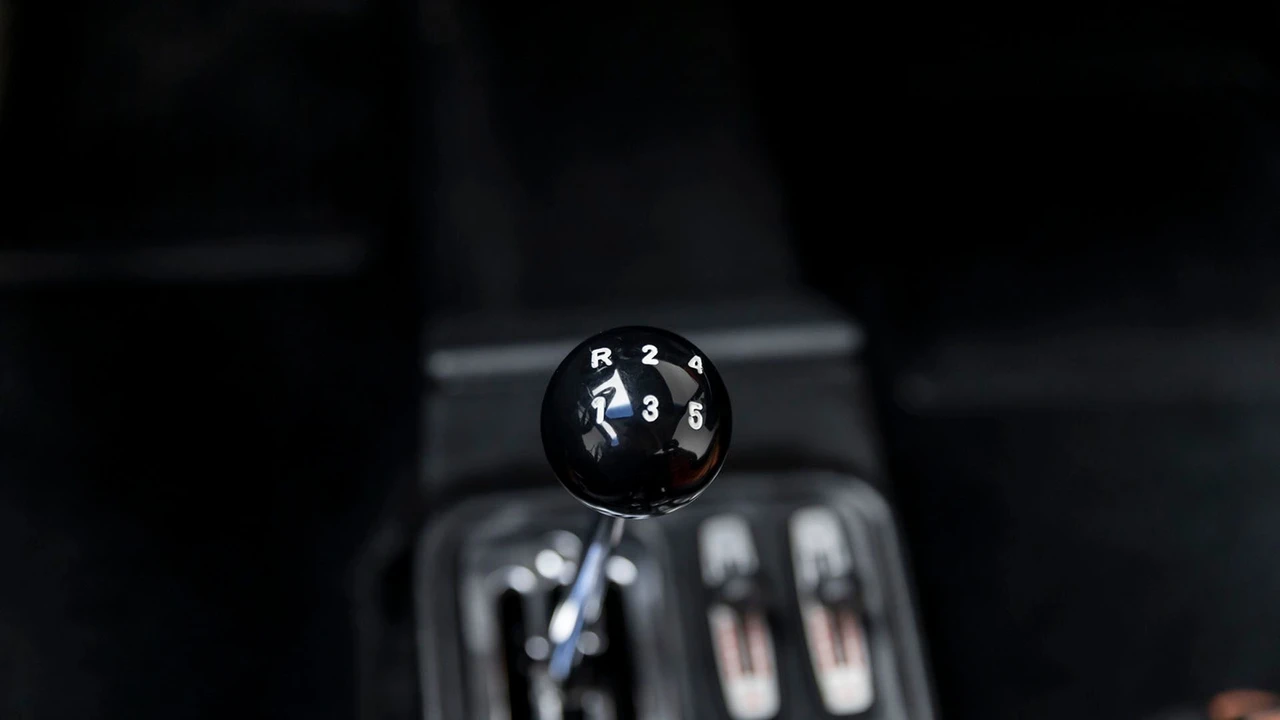 1985 Ferrari 288 GTO - Image 2 of 31