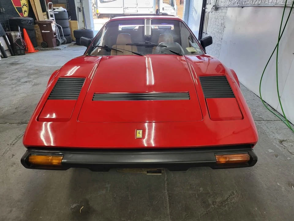 1985 Ferrari 308 - Image 4 of 10