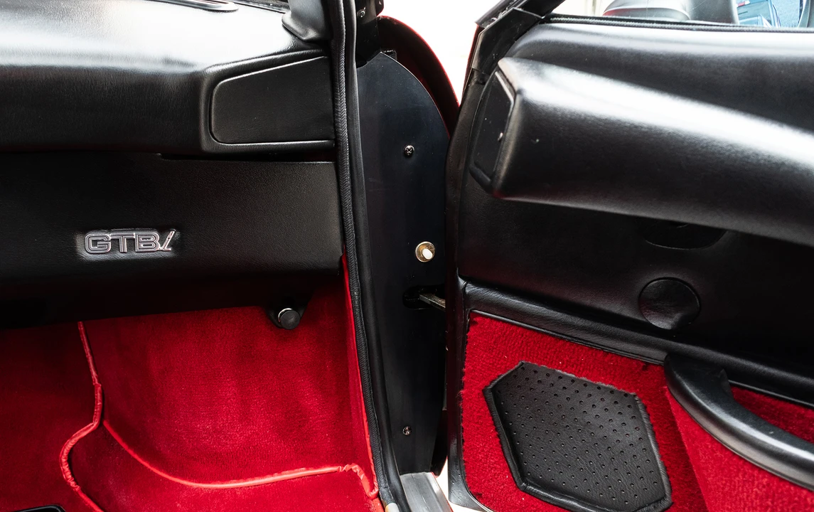 1985 Ferrari 308 GTB QV - Image 29 of 31