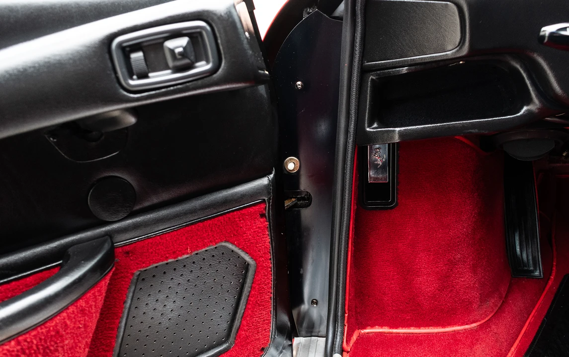 1985 Ferrari 308 GTB QV - Image 18 of 31