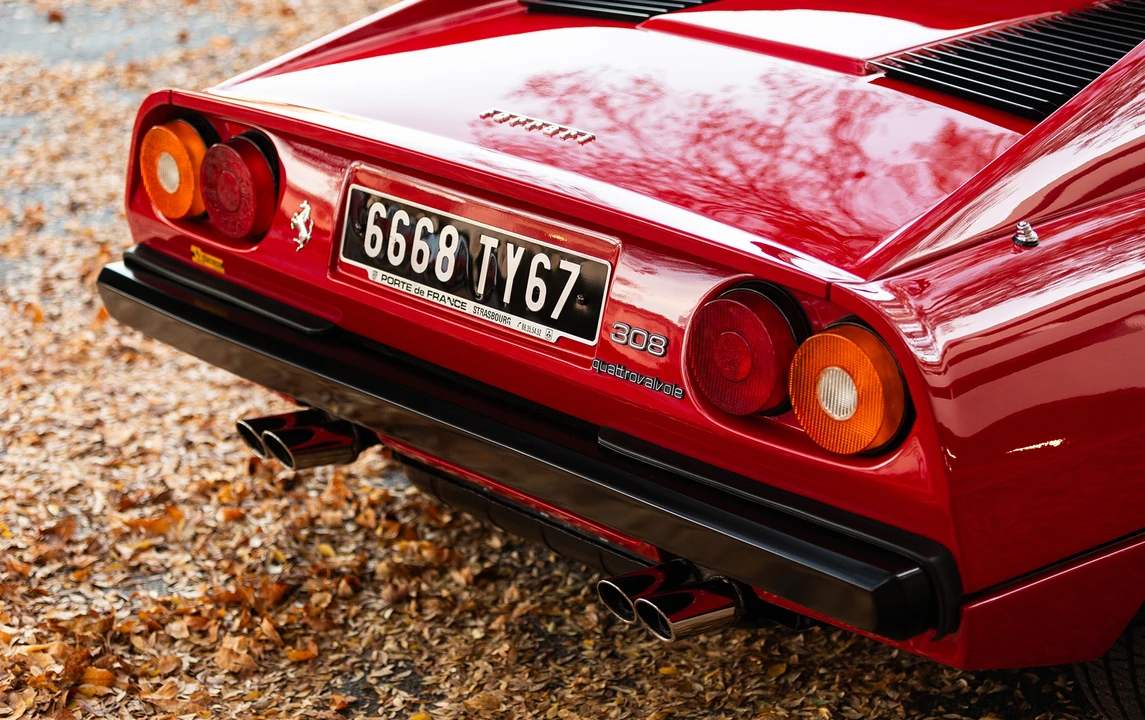 1985 Ferrari 308 GTB QV - Image 15 of 31