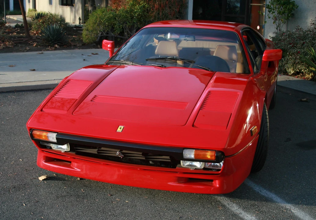 1985 Ferrari 308 GTB QV - Image 2 of 31