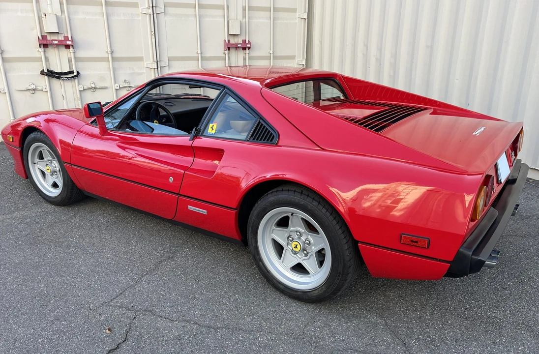 1985 Ferrari 308 GTB QV - Image 13 of 31
