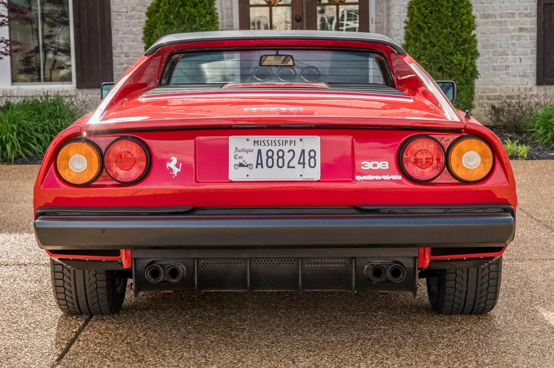 1985 Ferrari 308 GTB QV - Image 17 of 31