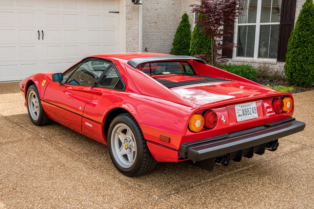 1985 Ferrari 308 GTB QV - Image 9 of 31