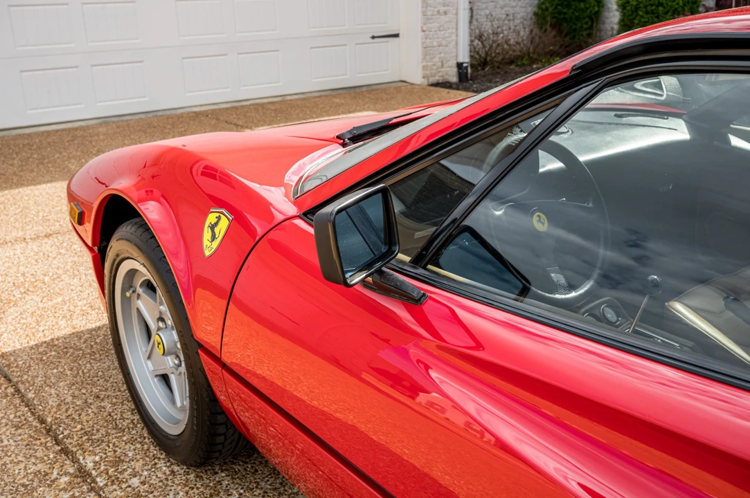 1985 Ferrari 308 GTB QV - Image 27 of 31
