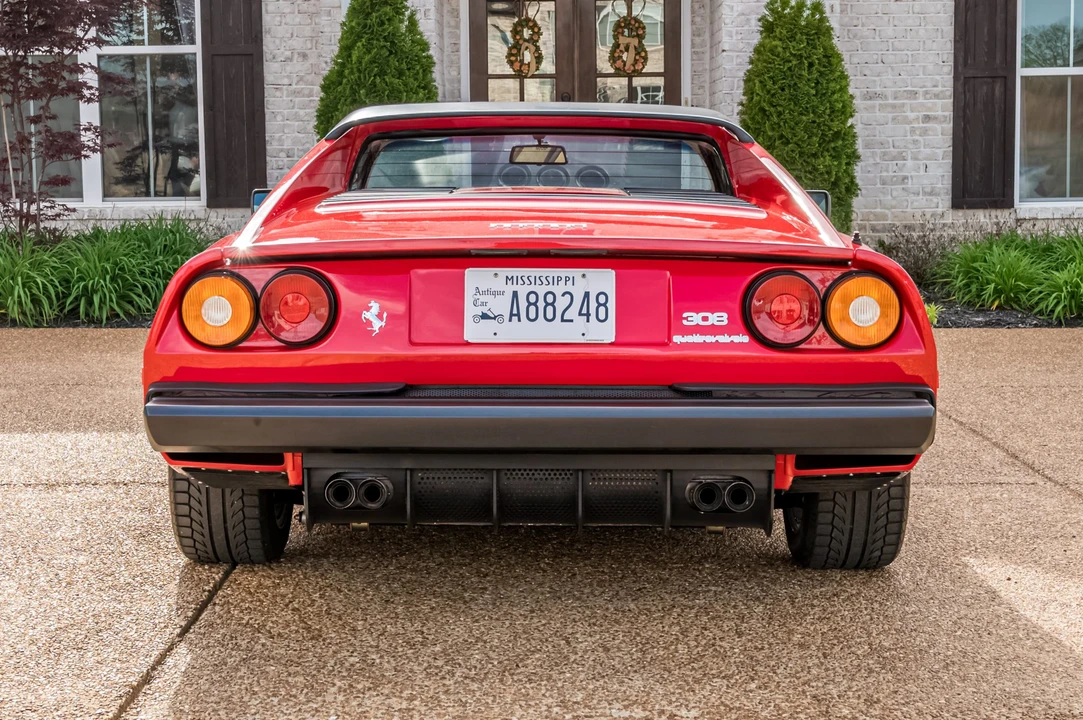 1985 Ferrari 308 GTB QV - Image 8 of 31