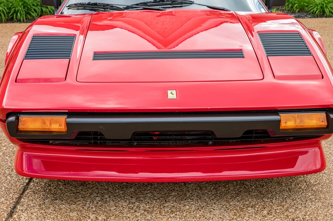 1985 Ferrari 308 GTB QV - Image 13 of 31