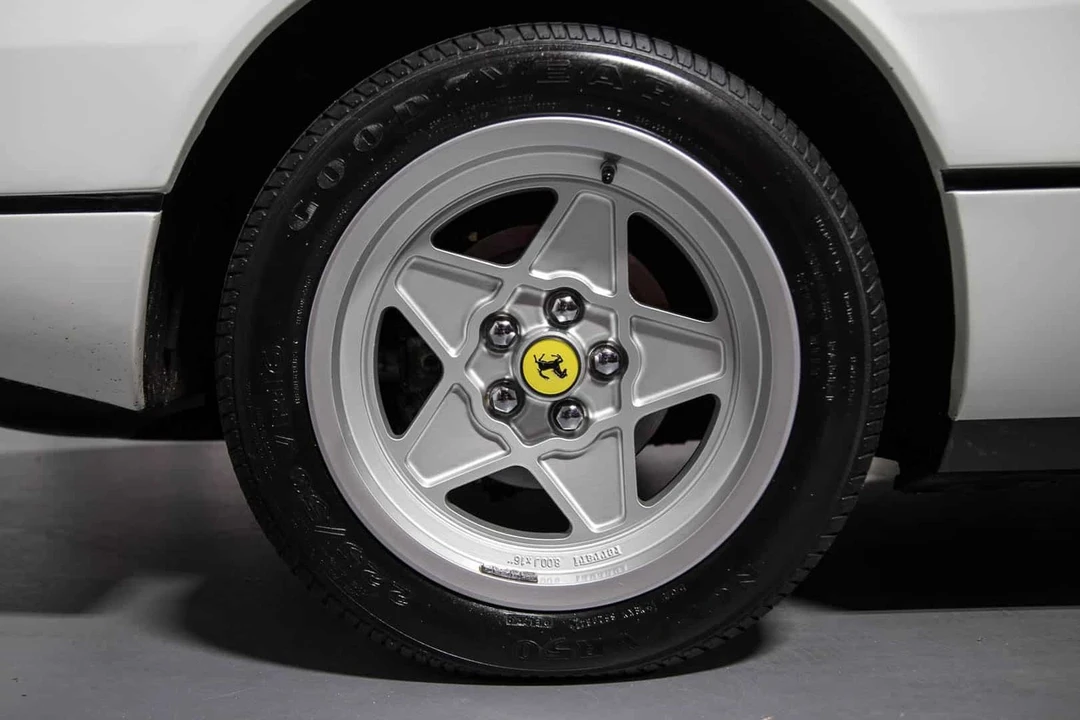 1985 Ferrari 308 - Image 16 of 31