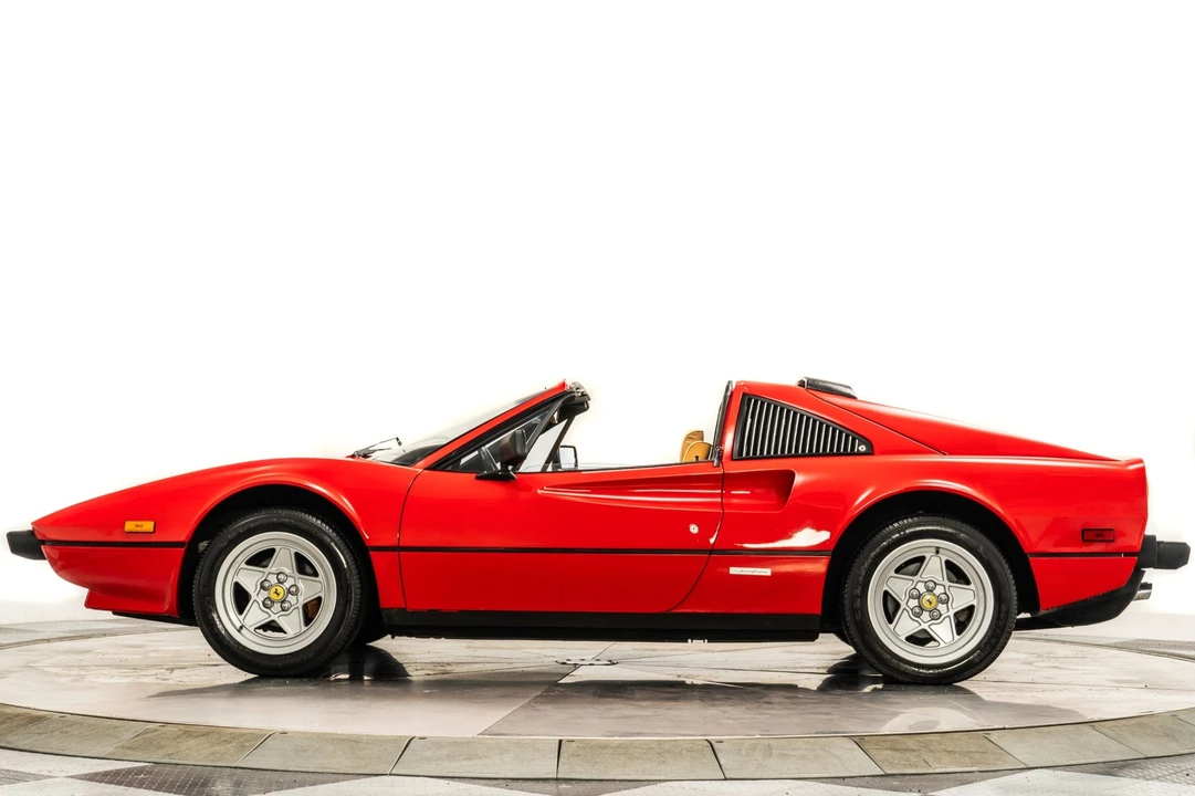 1985 Ferrari 308 GTS QV - Image 6 of 21