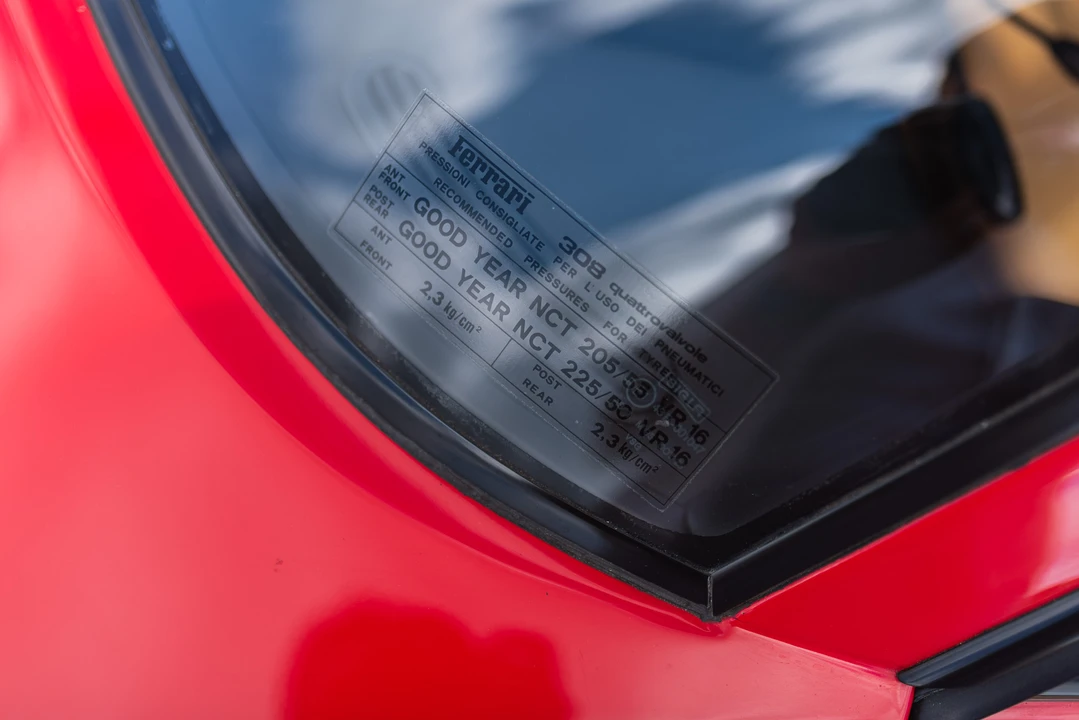1985 Ferrari 308 GTS QV - Image 10 of 31