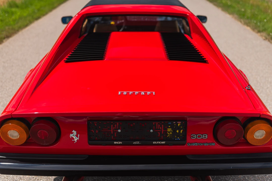 1985 Ferrari 308 GTS QV - Image 24 of 31