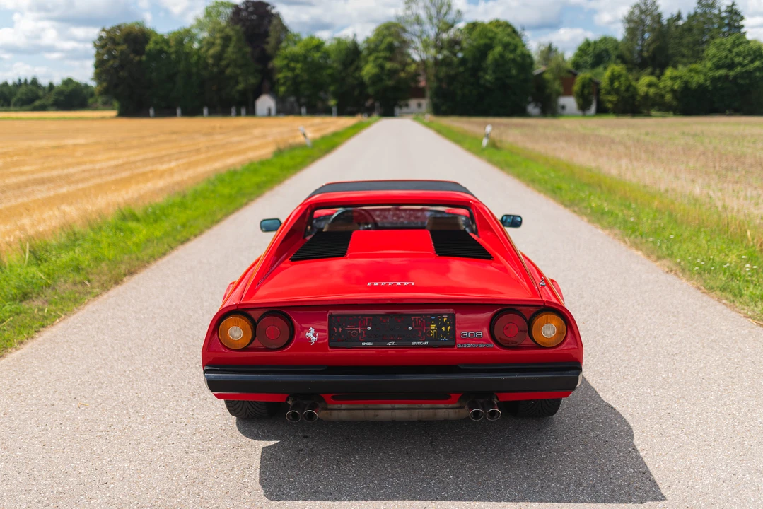 1985 Ferrari 308 GTS QV - Image 6 of 31
