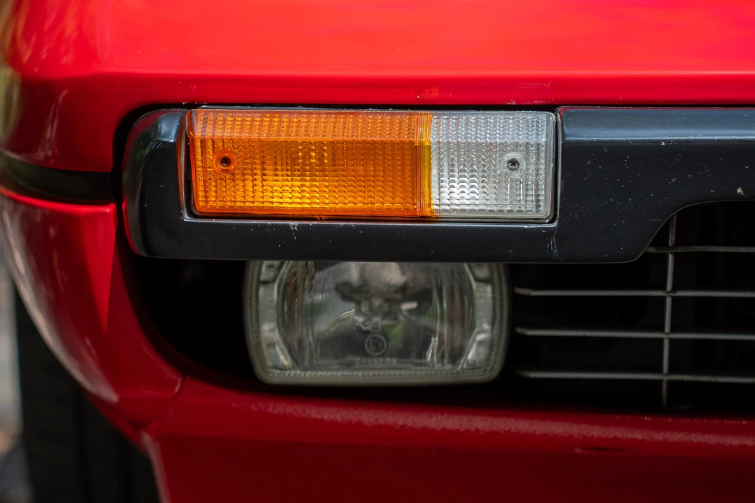 1985 Ferrari 308 GTS QV - Image 27 of 31