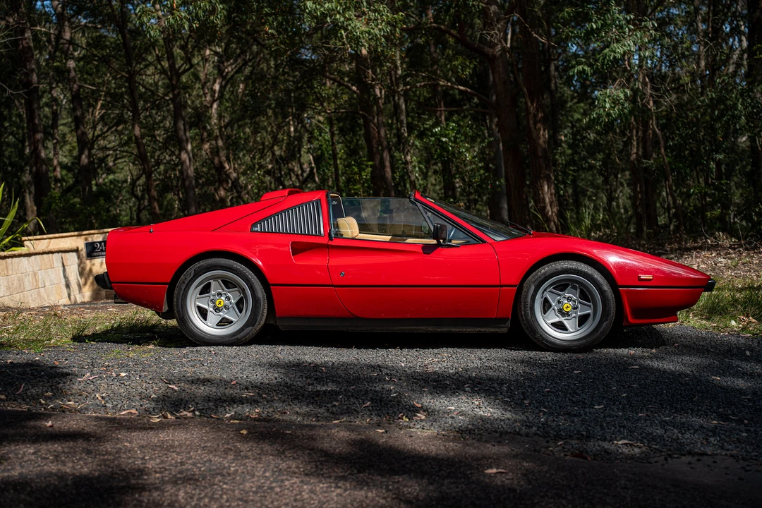 1985 Ferrari 308 GTS QV - Image 8 of 31