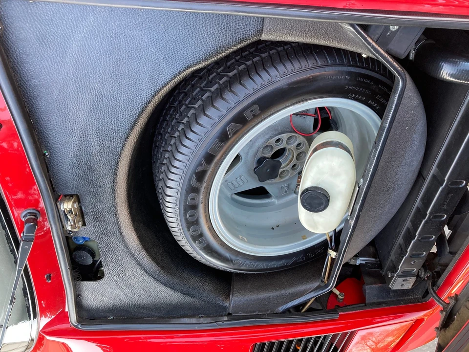 1985 Ferrari 308 GTS QV - Image 16 of 21