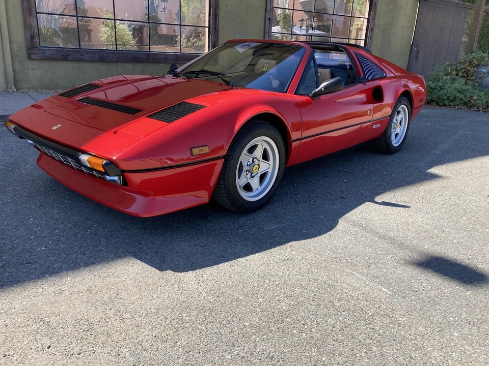 1985 Ferrari 308 GTS QV - Image 3 of 21