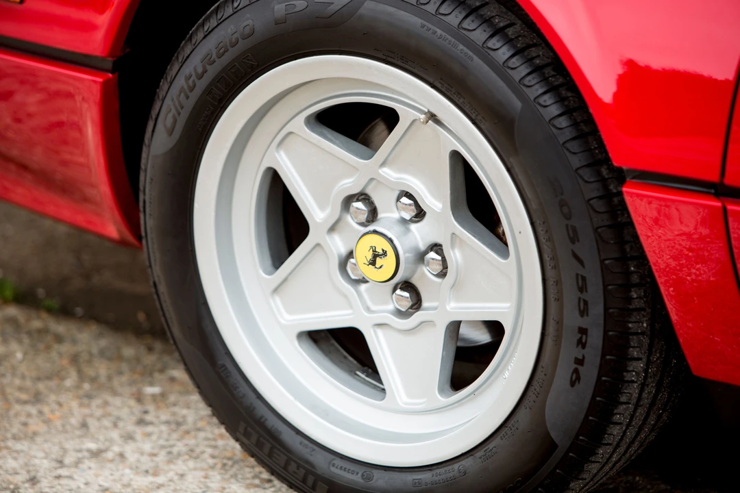 1985 Ferrari 308 GTS QV - Image 4 of 31
