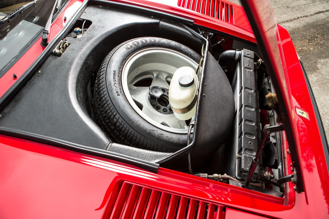 1985 Ferrari 308 GTS QV - Image 16 of 31