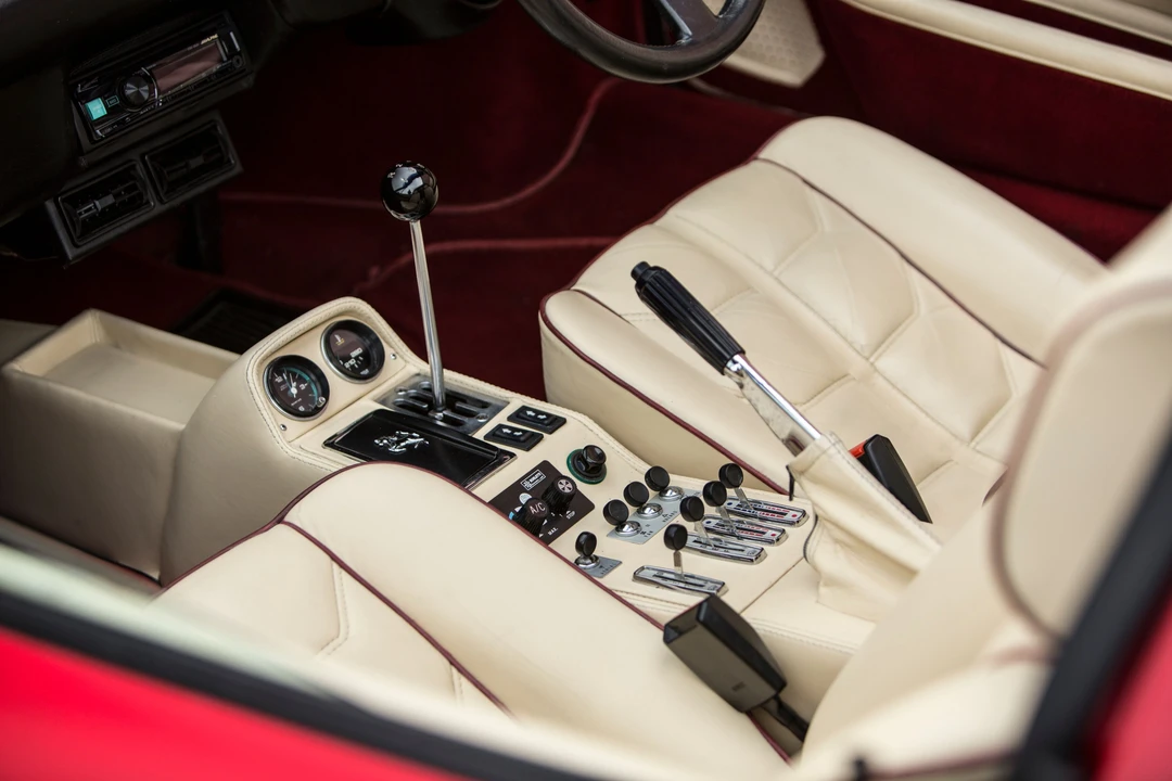 1985 Ferrari 308 GTS QV - Image 6 of 31