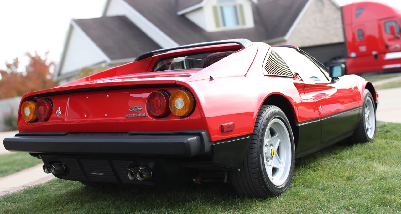 1985 Ferrari 308 GTS QV - Image 10 of 31