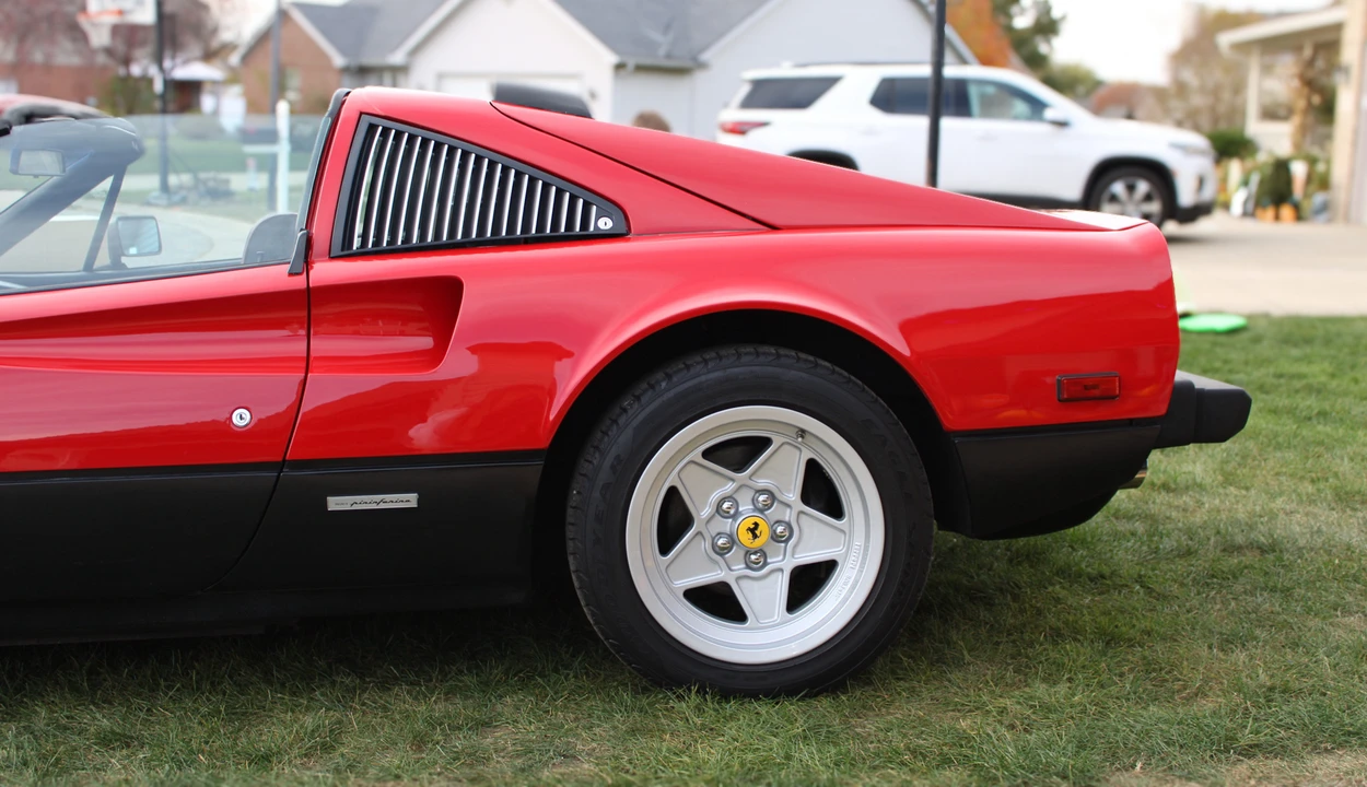 1985 Ferrari 308 GTS QV - Image 22 of 31