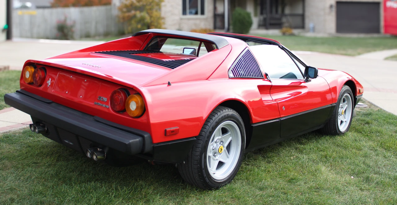1985 Ferrari 308 GTS QV - Image 9 of 31
