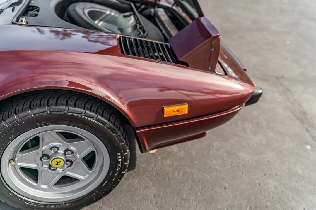 1985 Ferrari 308 GTS QV - Image 15 of 31