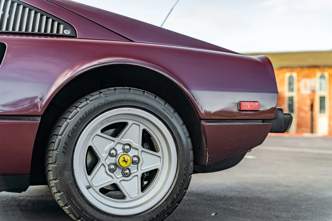 1985 Ferrari 308 GTS QV - Image 26 of 31