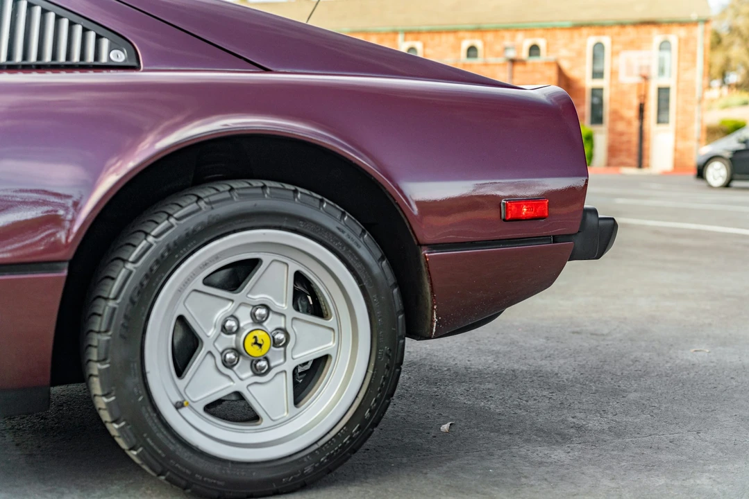 1985 Ferrari 308 GTS QV - Image 25 of 31