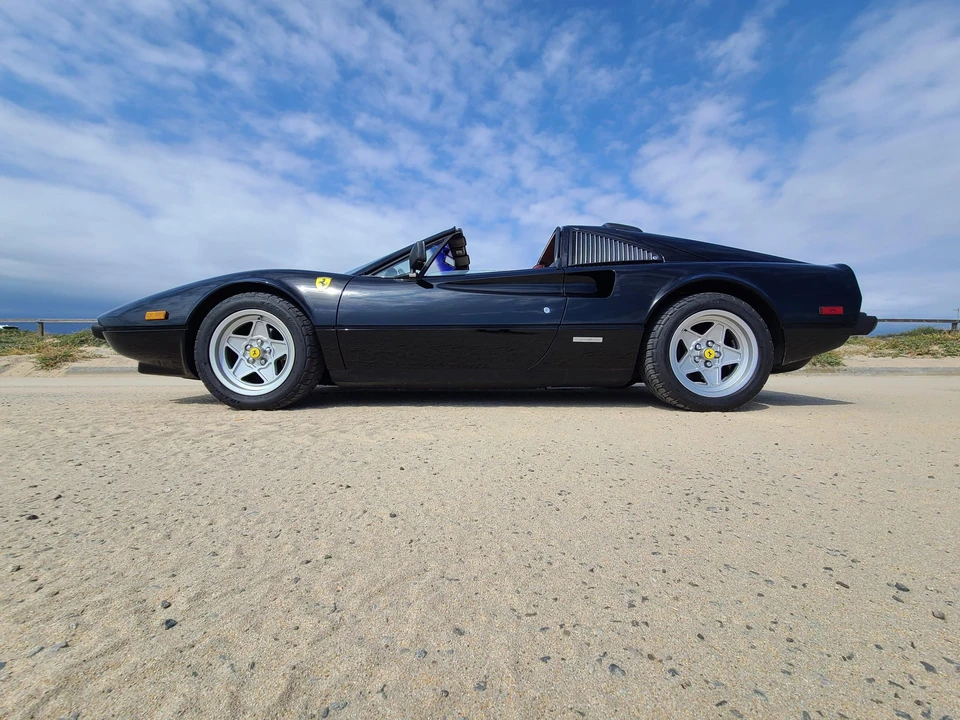 1985 Ferrari 308 GTS QV - Image 18 of 31