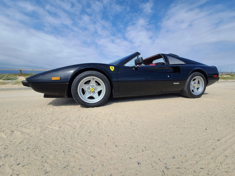 1985 Ferrari 308 GTS QV - Image 19 of 31
