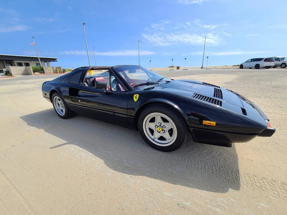 1985 Ferrari 308 GTS QV - Image 10 of 31