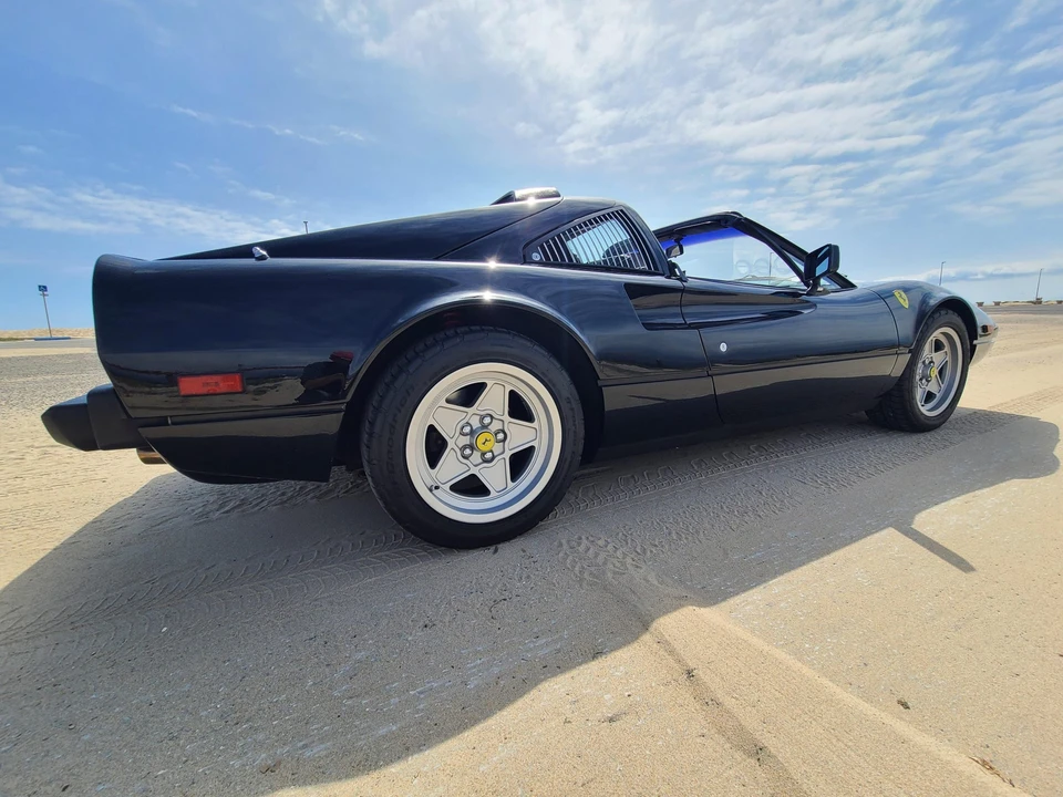 1985 Ferrari 308 GTS QV - Image 12 of 31