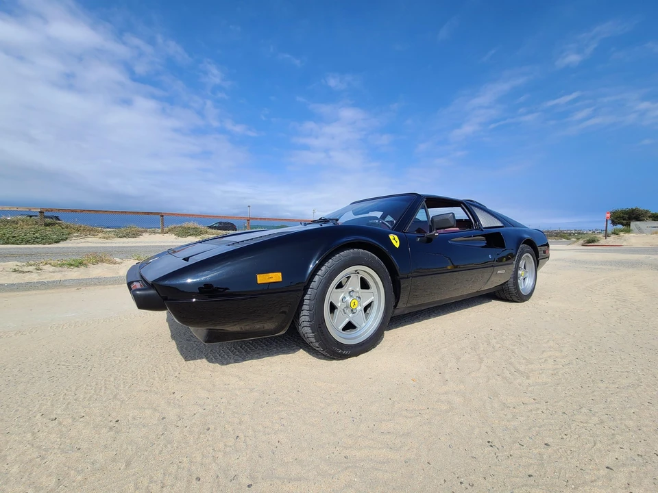 1985 Ferrari 308 GTS QV - Image 2 of 31