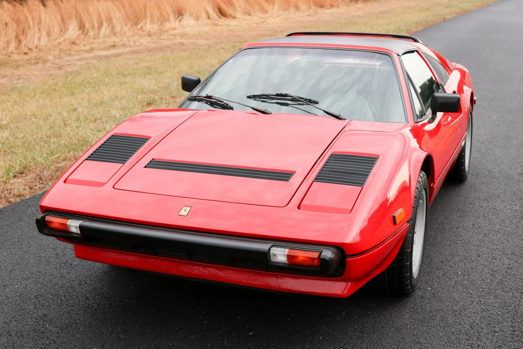 1985 Ferrari 308 GTS QV - Image 2 of 31