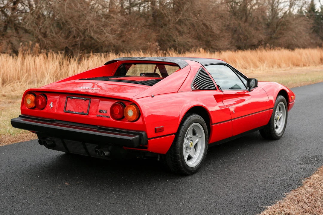 1985 Ferrari 308 GTS QV - Image 14 of 31