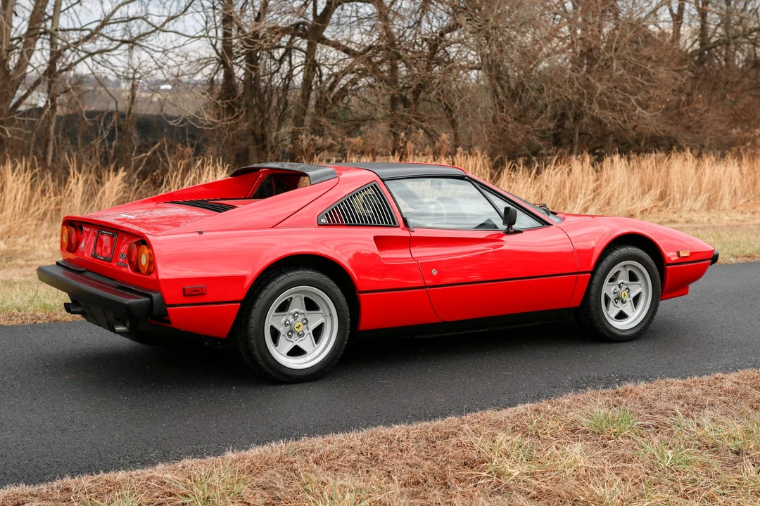 1985 Ferrari 308 GTS QV - Image 15 of 31