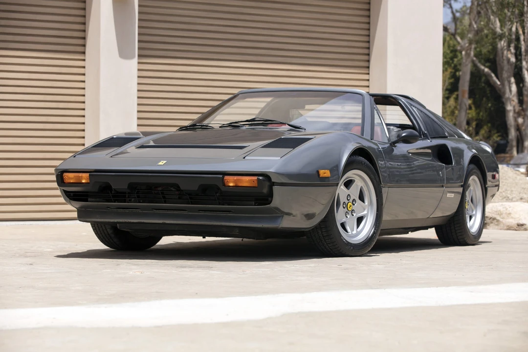 1985 Ferrari 308 GTS QV - Image 10 of 31