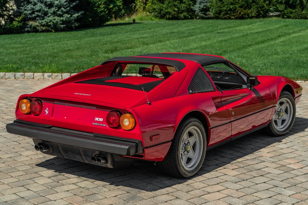 1985 Ferrari 308 GTS QV - Image 22 of 31