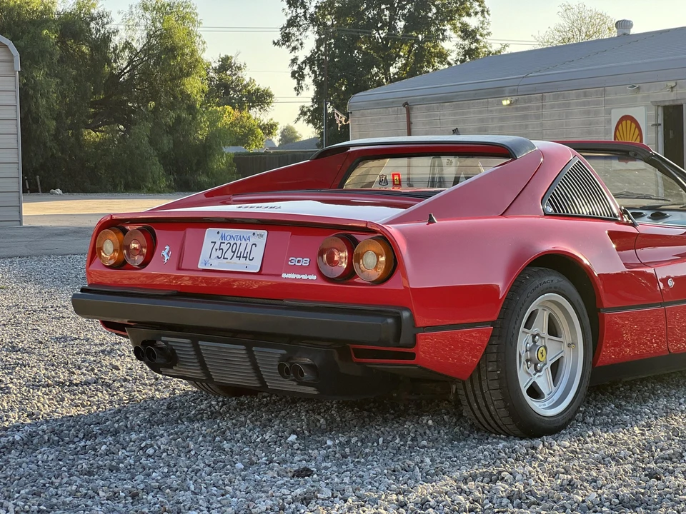 1985 Ferrari 308 GTS QV - Image 17 of 31