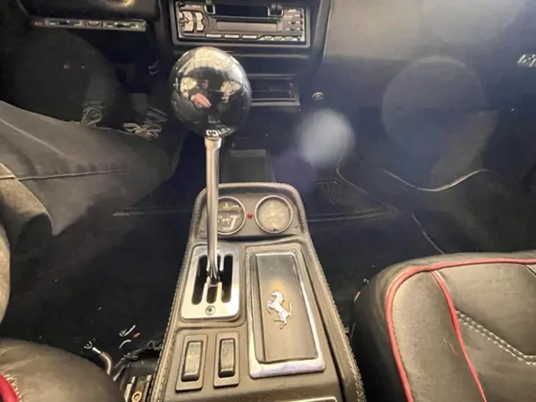 1985 Ferrari 308 GTS QV - Image 14 of 17