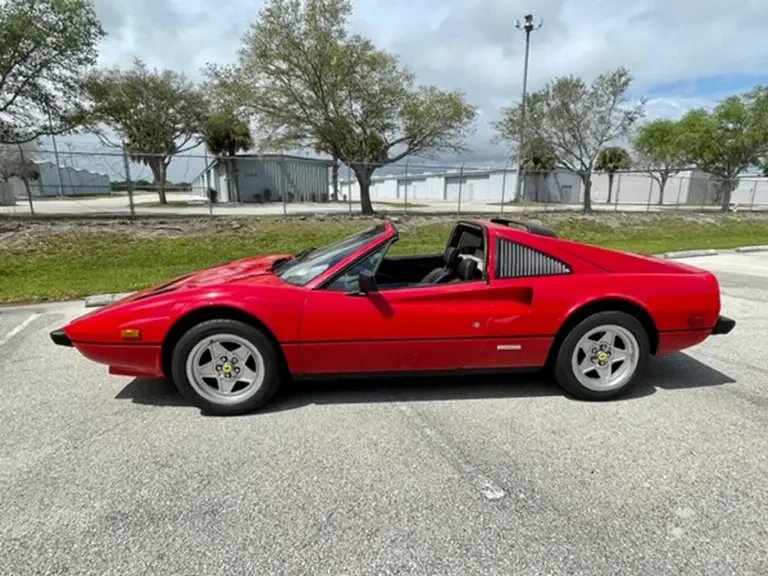 1985 Ferrari 308 GTS QV - Image 6 of 17