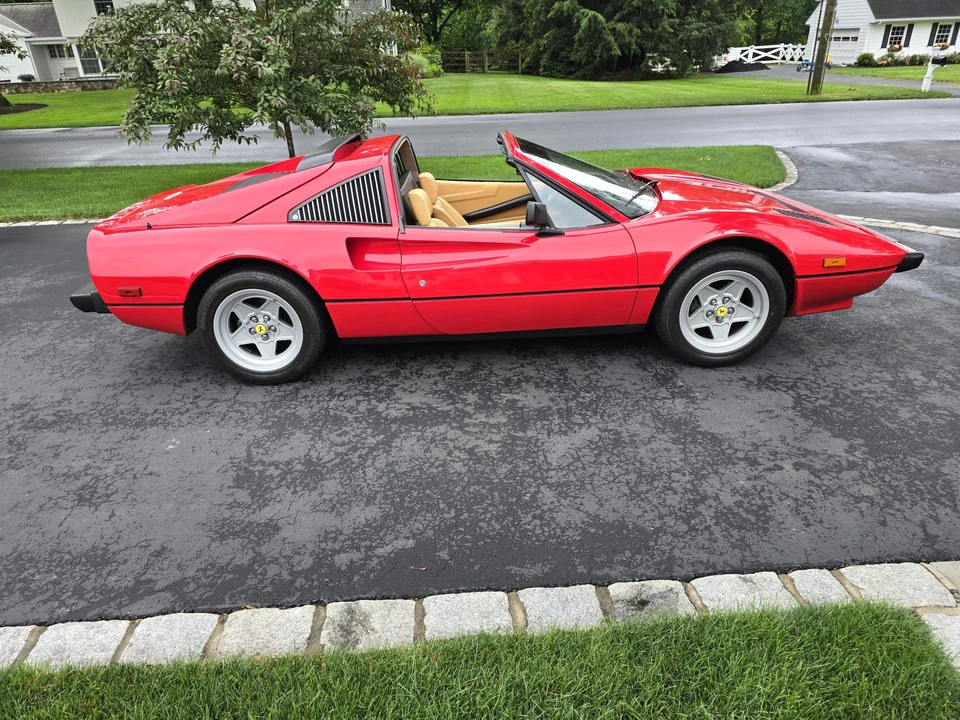 1985 Ferrari - Image 12 of 31