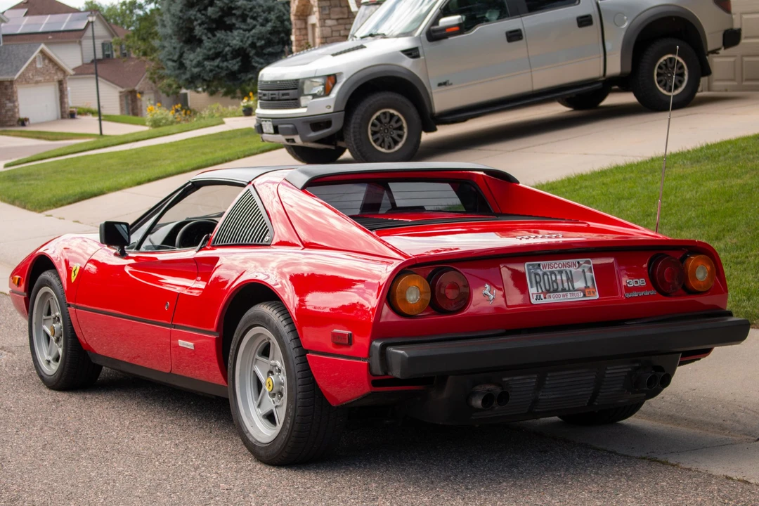 1985 Ferrari 308 GTS QV - Image 3 of 31