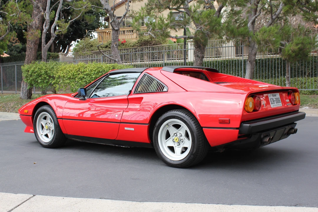1985 Ferrari 308 GTS QV - Image 16 of 31